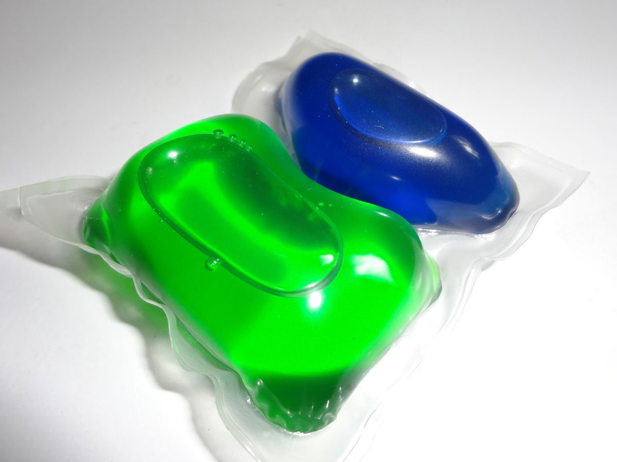 Detergent caps two in one form 